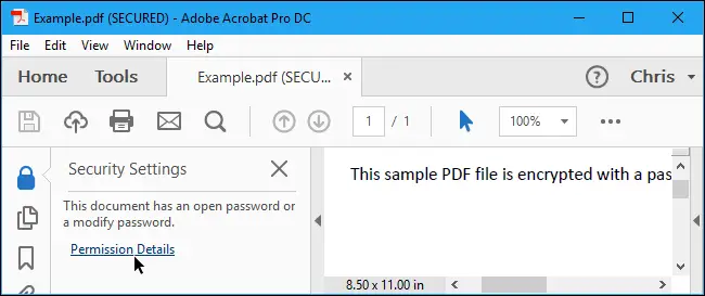 Paso 1. Abre el archivo PDF en Adobe Acrobat Pro y escribe la contraseña de acceso. Haz clic en el icono de candado de la barra de herramientas y luego haga clic en "Detalles del permiso". También puede hacer clic en Archivo> Propiedades y luego en la pestaña "Seguridad". Haga clic en el cuadro "Método de seguridad", seleccione "Sin seguridad" y luego haga clic en "Aceptar" para eliminar la contraseña.